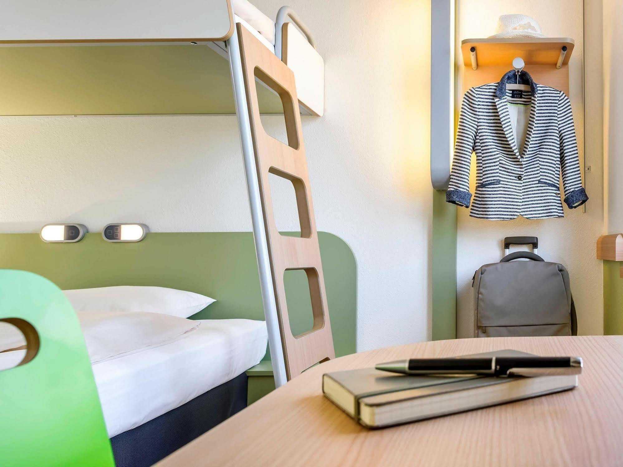 Ibis Budget Fontainebleau Авон Экстерьер фото