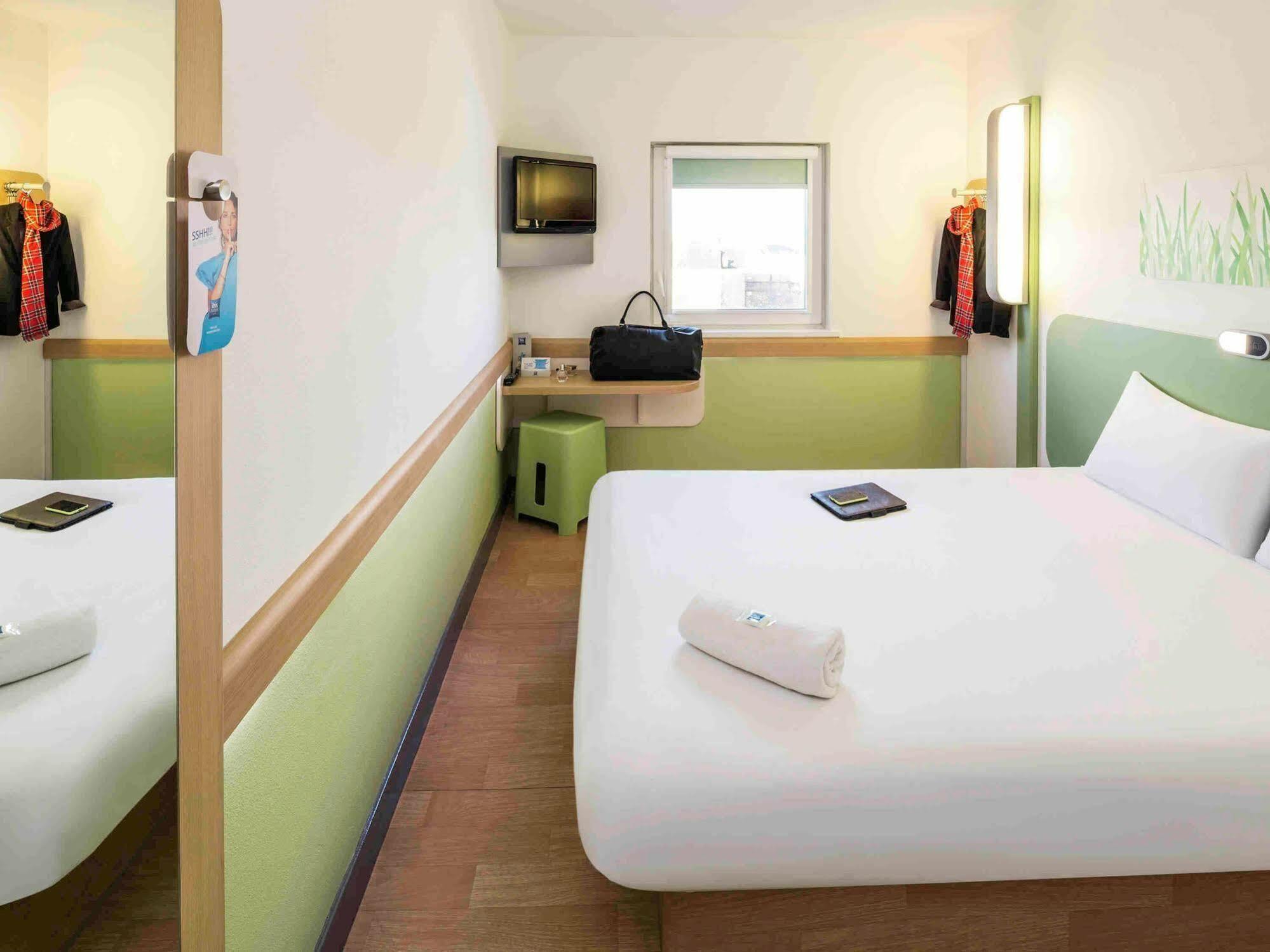Ibis Budget Fontainebleau Авон Экстерьер фото